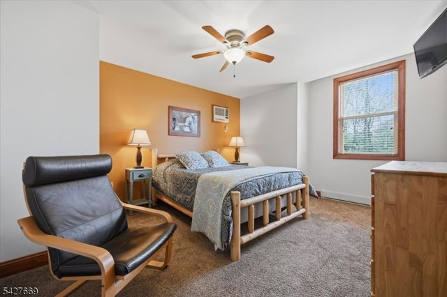 12 Lupine, Pennsylvania, PA 18624