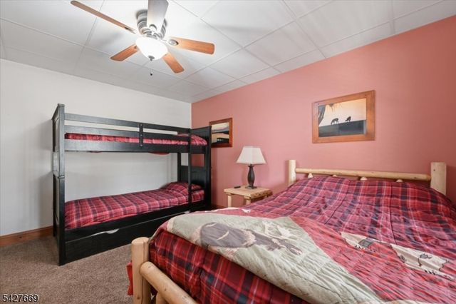 12 Lupine, Pennsylvania, PA 18624