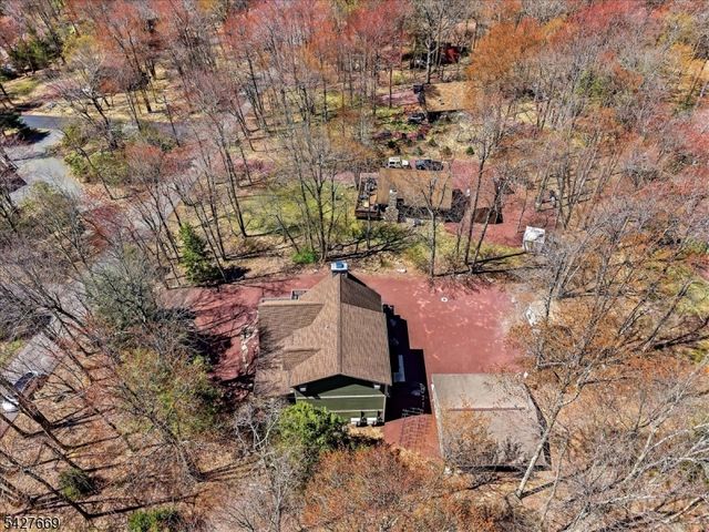 12 Lupine, Pennsylvania, PA 18624