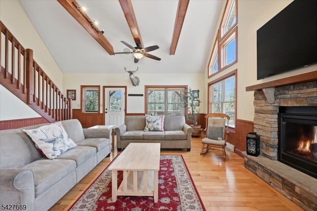12 Lupine, Pennsylvania, PA 18624
