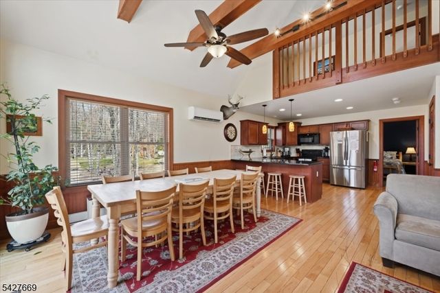 12 Lupine, Pennsylvania, PA 18624