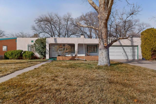 821 Madison Street NE, Albuquerque, NM 87110