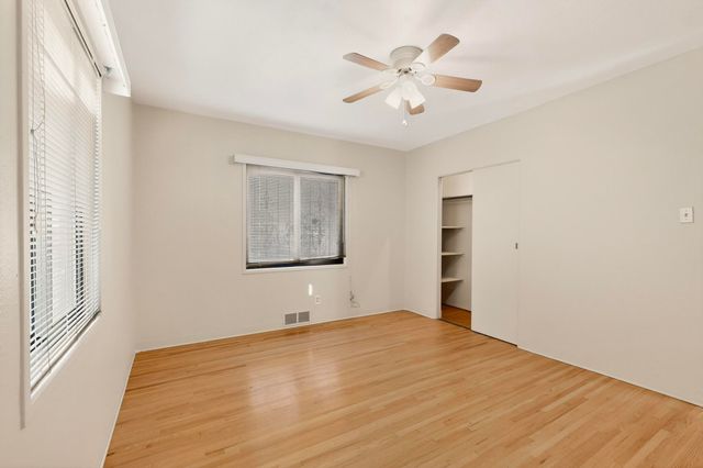 821 Madison Street NE, Albuquerque, NM 87110