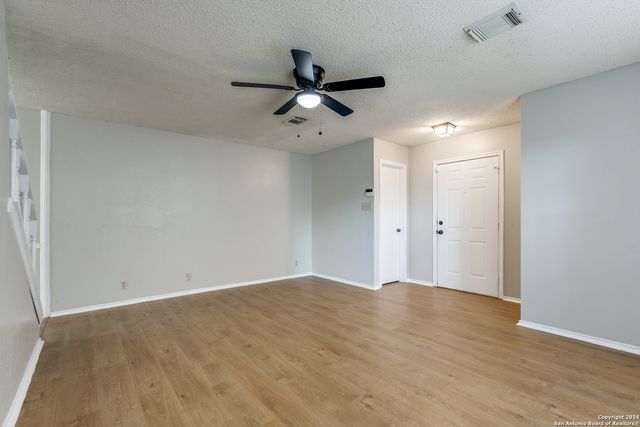 5007 TAYLOR KENTON, San Antonio, TX 78240