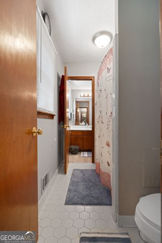 2050 N McDonough Road, Griffin, GA 30223