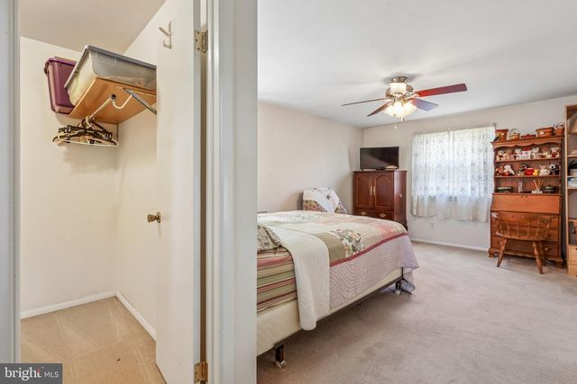 711 JEFFERSON DR, Turnersville, NJ 08012