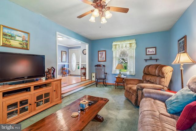 711 JEFFERSON DR, Turnersville, NJ 08012
