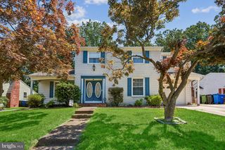 711 JEFFERSON DR, Turnersville, NJ 08012