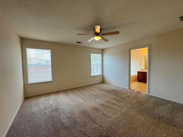 172 Spruce DR, Kyle, TX 78640