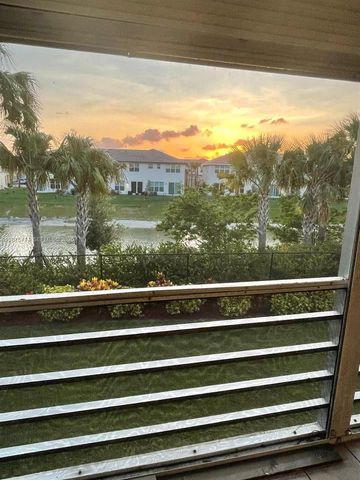 4291 NW 9th Ave 202, Deerfield Beach, FL 33064
