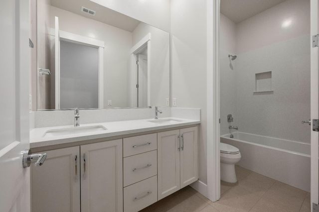 3026 Blackpoint Ct, Rocklin, CA 95765