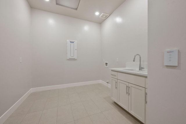 3026 Blackpoint Ct, Rocklin, CA 95765