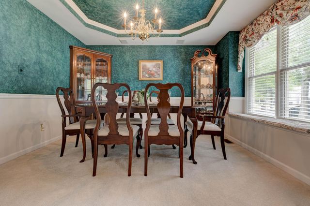 182 Chardonnay Court, Winchester, KY 40392
