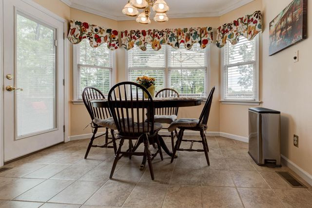 182 Chardonnay Court, Winchester, KY 40392