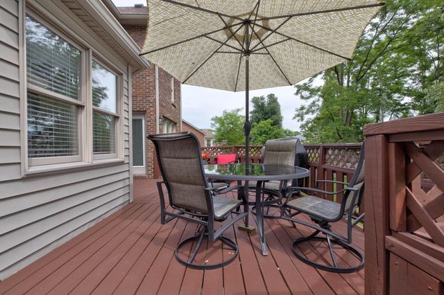 182 Chardonnay Court, Winchester, KY 40392