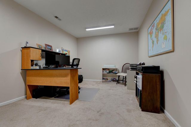 182 Chardonnay Court, Winchester, KY 40392