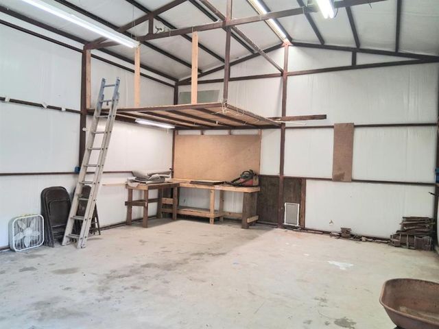 1124 N Bdwy, Shawnee, OK 74801