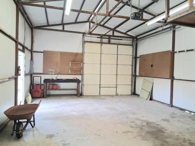 1124 N Bdwy, Shawnee, OK 74801