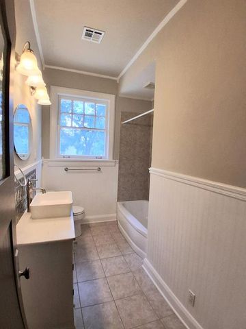 1124 N Bdwy, Shawnee, OK 74801