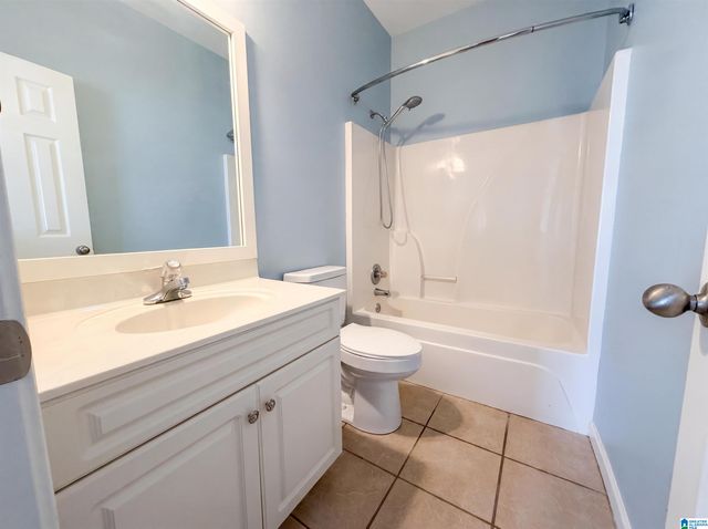1124 WASHINGTON DRIVE, Moody, AL 35004