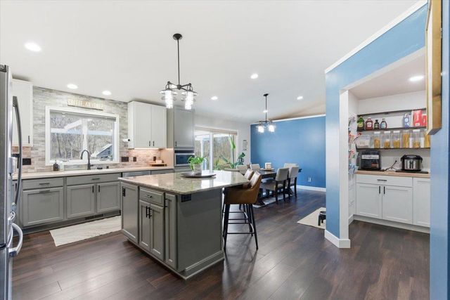 1331 County Road D, Oregon, WI 53575