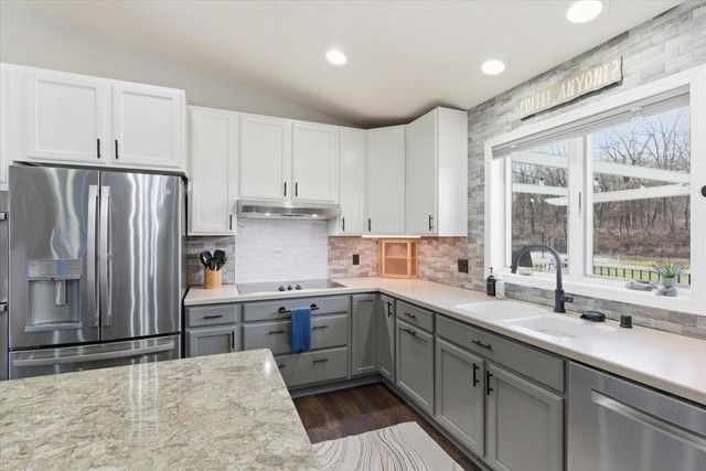 1331 County Road D, Oregon, WI 53575