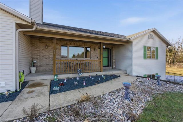 1331 County Road D, Oregon, WI 53575