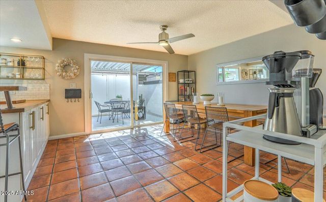 8520 E MONTEBELLO Avenue, Scottsdale, AZ 85250