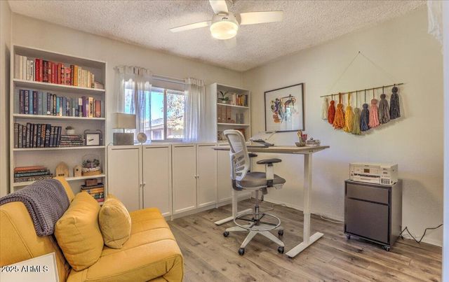 8520 E MONTEBELLO Avenue, Scottsdale, AZ 85250