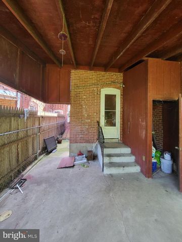 542 S 14 1/2 ST, Reading, PA 19602