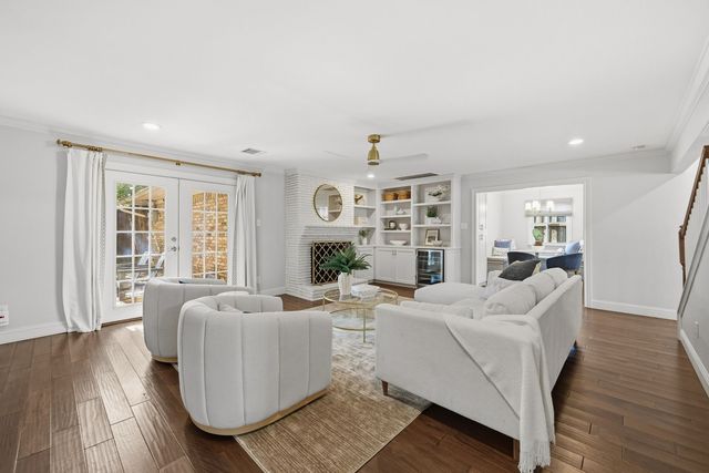 9436 Angleridge Road, Dallas, TX 75238