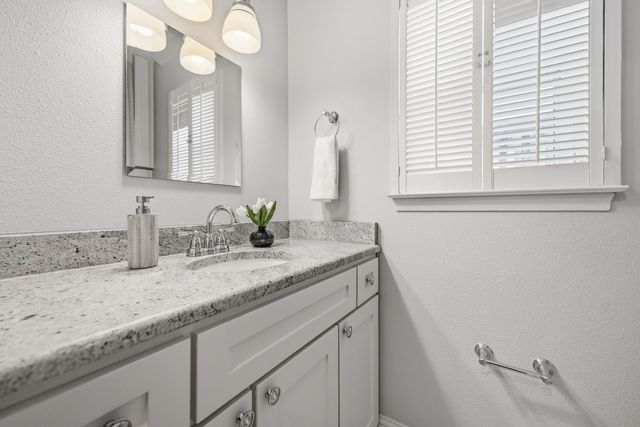 9436 Angleridge Road, Dallas, TX 75238