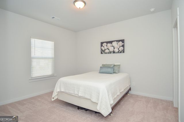 2562 Rathburn Circle, Loganville, GA 30052