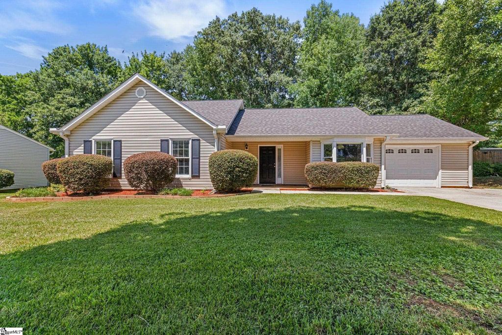 201 Lynchester Road, Greenville, SC 29615