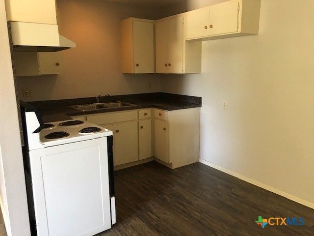 310 Brackenridge Lane 1, Seguin, TX 78155