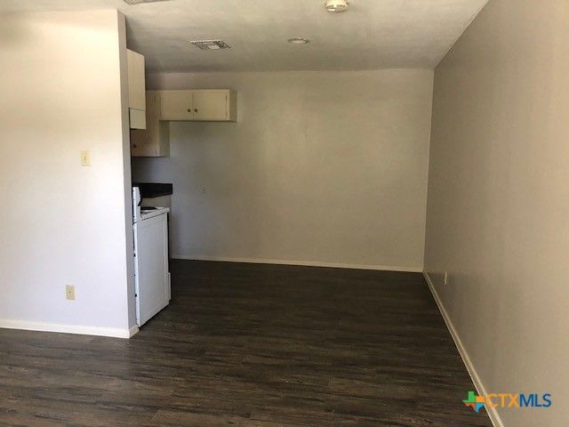 310 Brackenridge Lane 1, Seguin, TX 78155