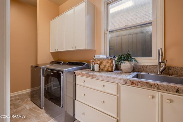 309 Oakleaf Drive, Lafayette, LA 70503