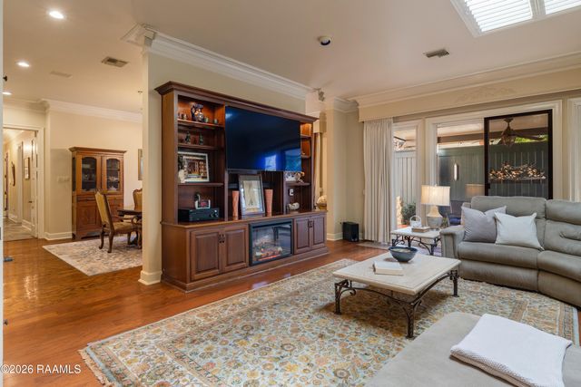 309 Oakleaf Drive, Lafayette, LA 70503