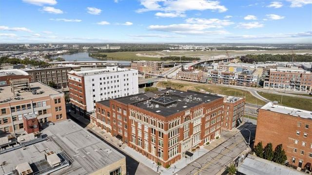 612 Central Street 304, Kansas City, MO 64105