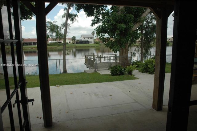 3941 NW 115th Ter, Sunrise, FL 33323