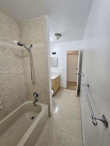 3941 NW 115th Ter, Sunrise, FL 33323