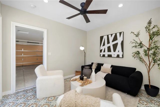 230 N Sunnyside Avenue, Sierra Madre, CA 91024