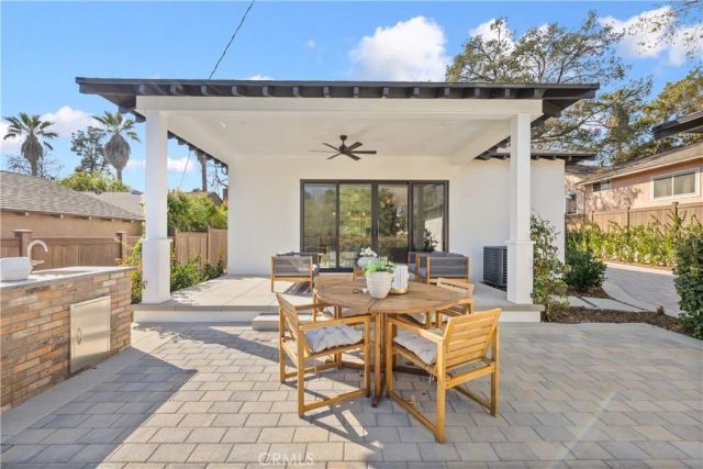 230 N Sunnyside Avenue, Sierra Madre, CA 91024