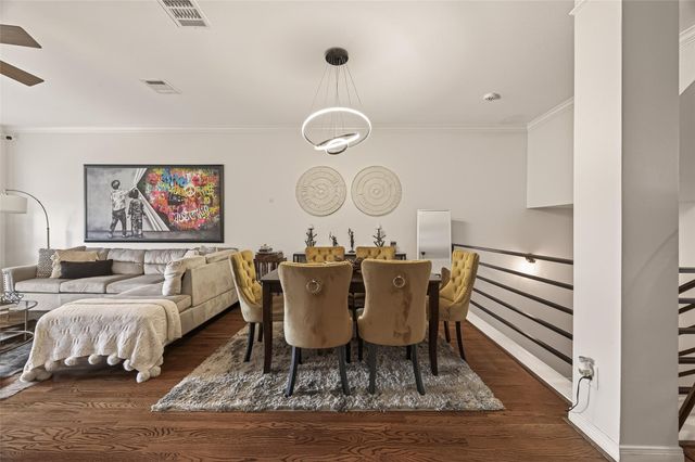 1317 Oneil Street, Houston, TX 77019