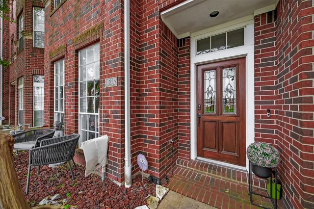 1317 Oneil Street, Houston, TX 77019