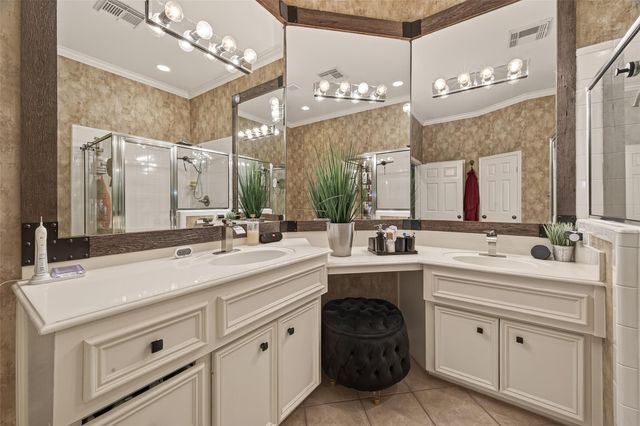 1317 Oneil Street, Houston, TX 77019