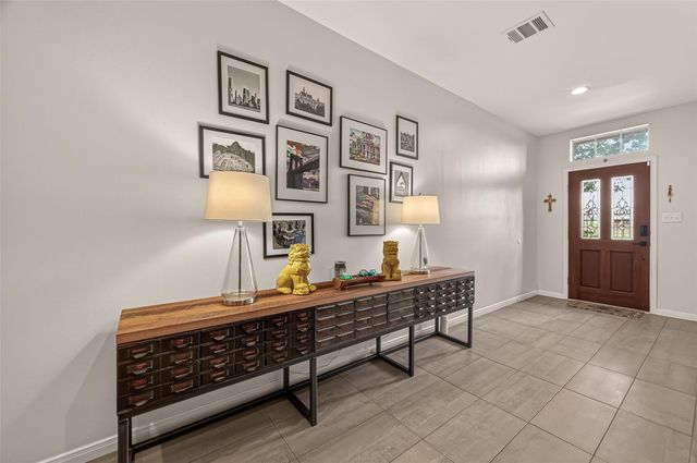 1317 Oneil Street, Houston, TX 77019