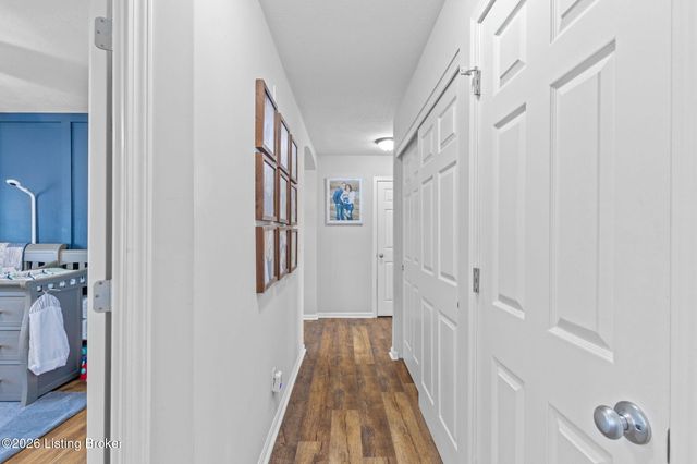 219 Magnolia Dr, Shepherdsville, KY 40165