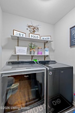 219 Magnolia Dr, Shepherdsville, KY 40165