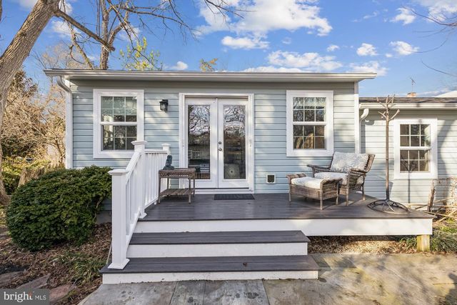 106 CHESTNUT ST E, Saint Michaels, MD 21663